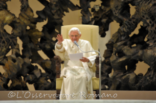 Benedicto XVI se despide del clero de Roma: estaré siempre con vosotros a través de la oración