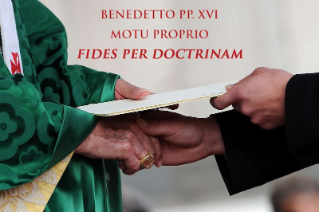 Il Papa trasferisce competenza sui seminari al Clero e sulla catechesi alla Nuova Evangelizzazione